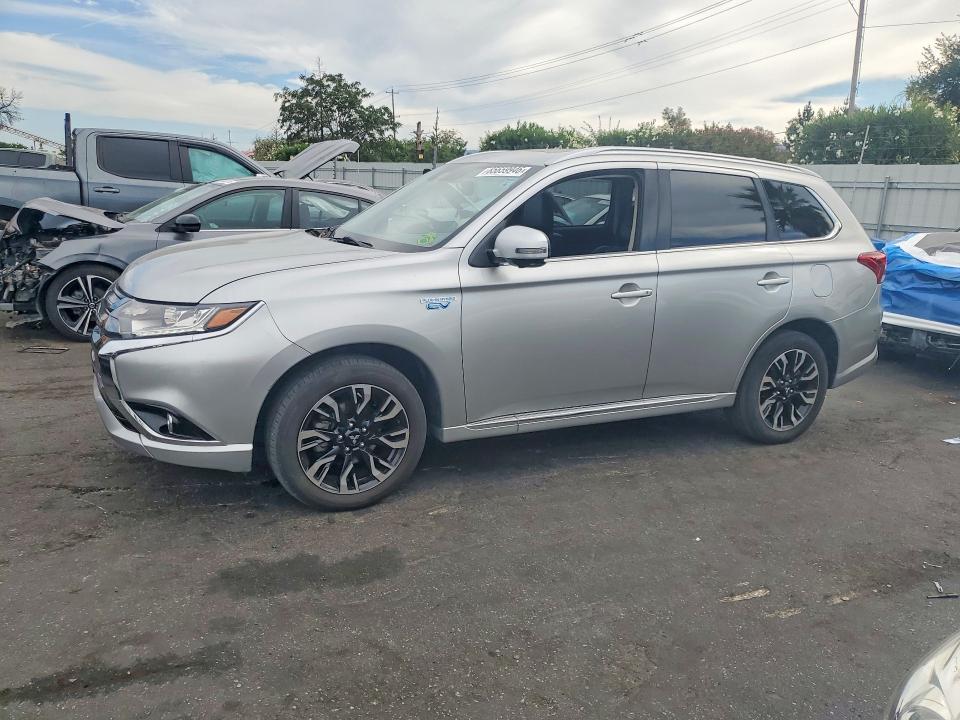 2018 MITSUBISHI OUTLANDER - Търг №65659946