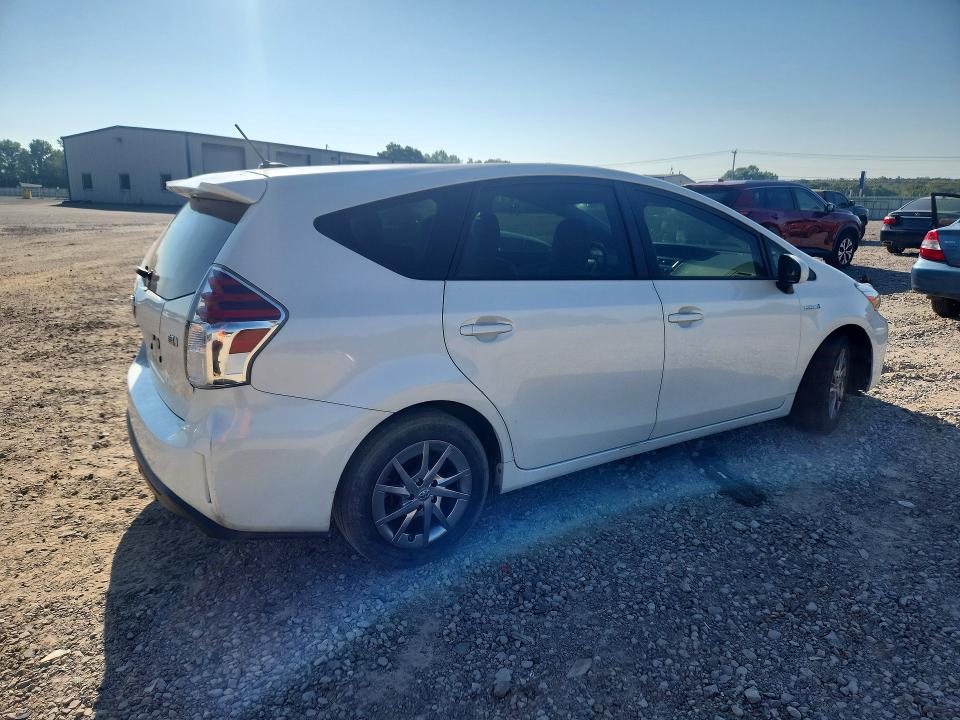 Снимка 3 от търг – 2017 TOYOTA PRIUS V с VIN JTDZN3EU4HJ057507