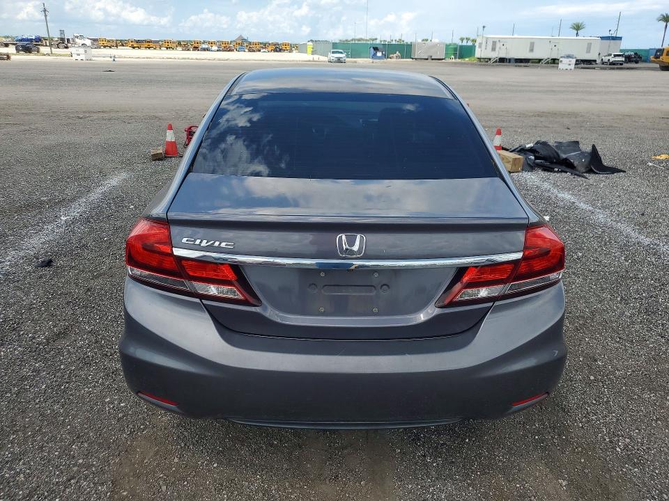 Photo 6 from auction – 2015 HONDA CIVIC with VIN 19XFB2F75FE118209