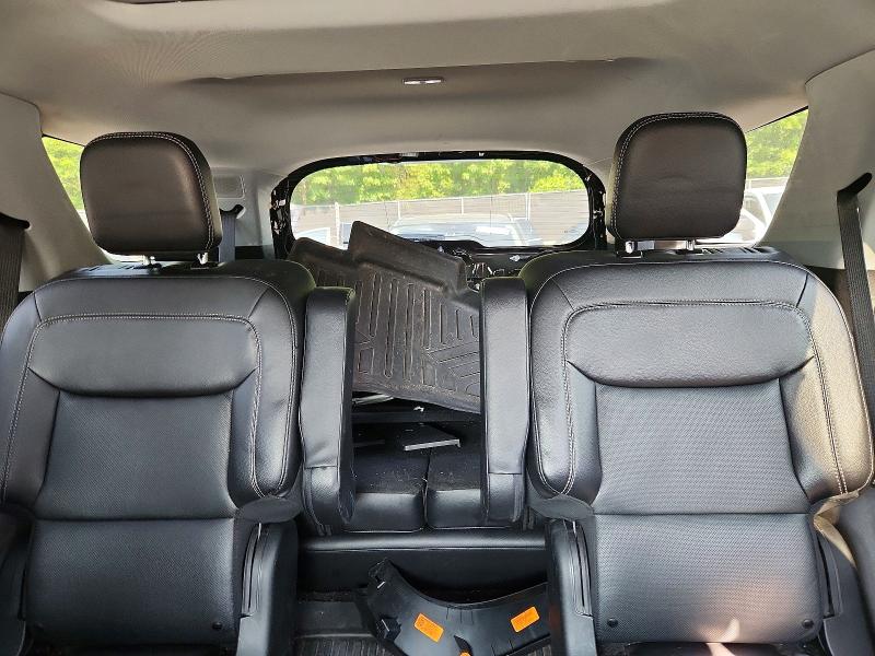 Photo 10 from auction – 2022 FORD EXPLORER with VIN 1FMSK8FH8NGA21350