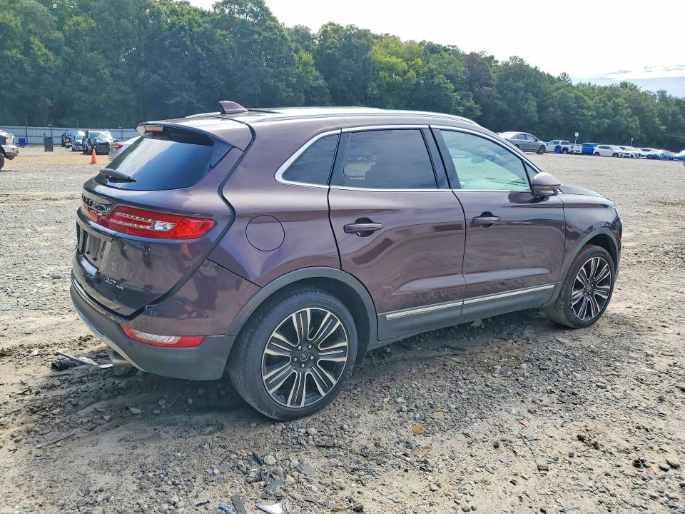 Photo 3 from auction – 2017 LINCOLN MKC with VIN 5LMCJ4D98HUL40939