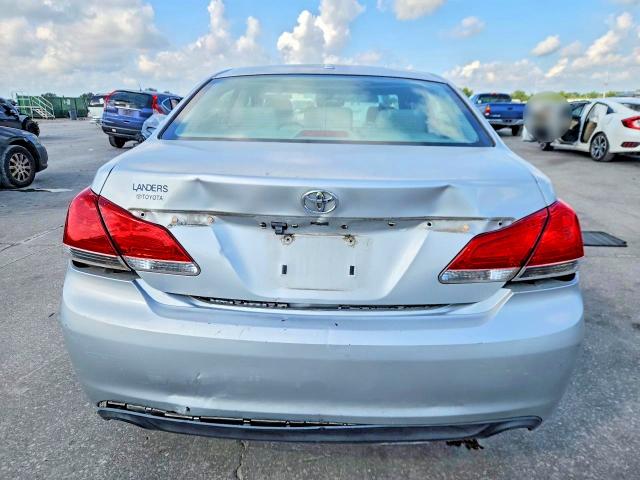 Photo 6 from auction – 2012 TOYOTA AVALON with VIN 4T1BK3DB2CU442173