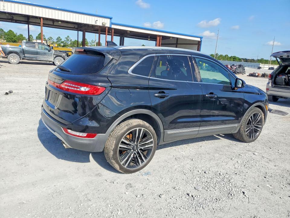 Photo 3 from auction – 2017 LINCOLN MKC with VIN 5LMTJ3DH6HUL36681