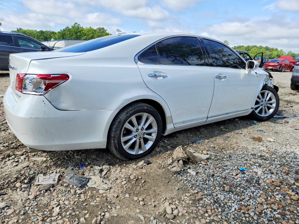 Photo 3 from auction – 2011 LEXUS ES with VIN JTHBK1EG7B2437112