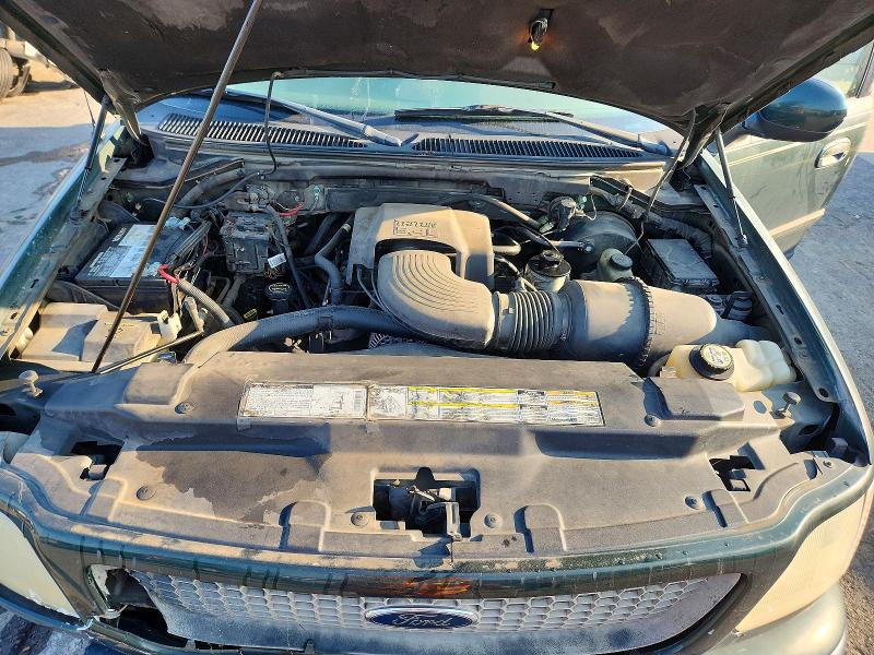 Photo 11 from auction – 2001 FORD F150 with VIN 1FTRW07L71KF88040