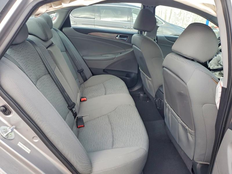 Photo 10 from auction – 2013 HYUNDAI SONATA with VIN KMHEC4A43DA085062