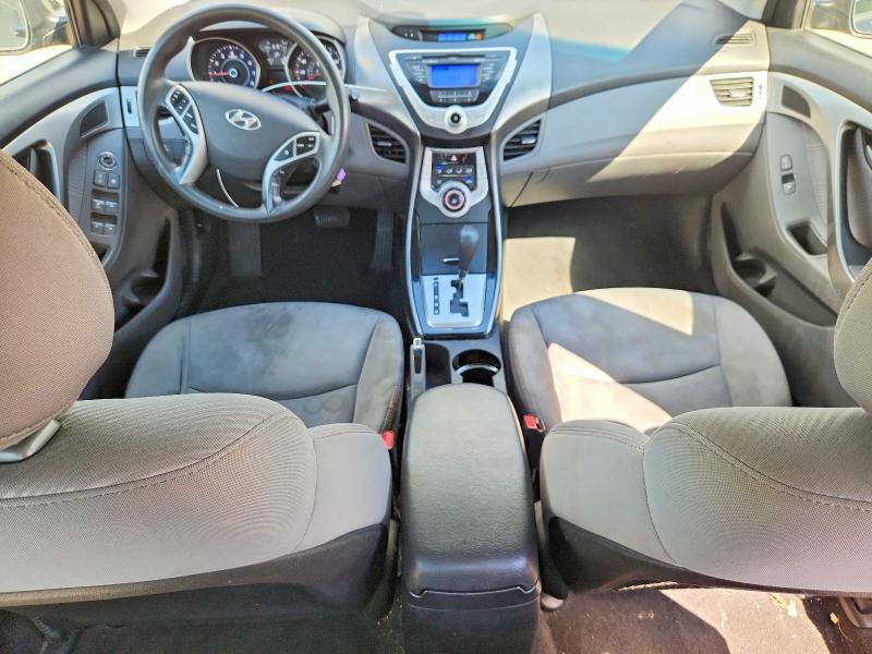Photo 8 from auction – 2012 HYUNDAI ELANTRA with VIN 5NPDH4AE7CH150223