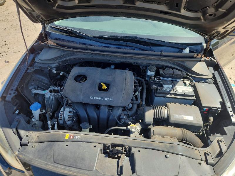 Photo 11 from auction – 2017 HYUNDAI ELANTRA with VIN 5NPD74LF4HH144234