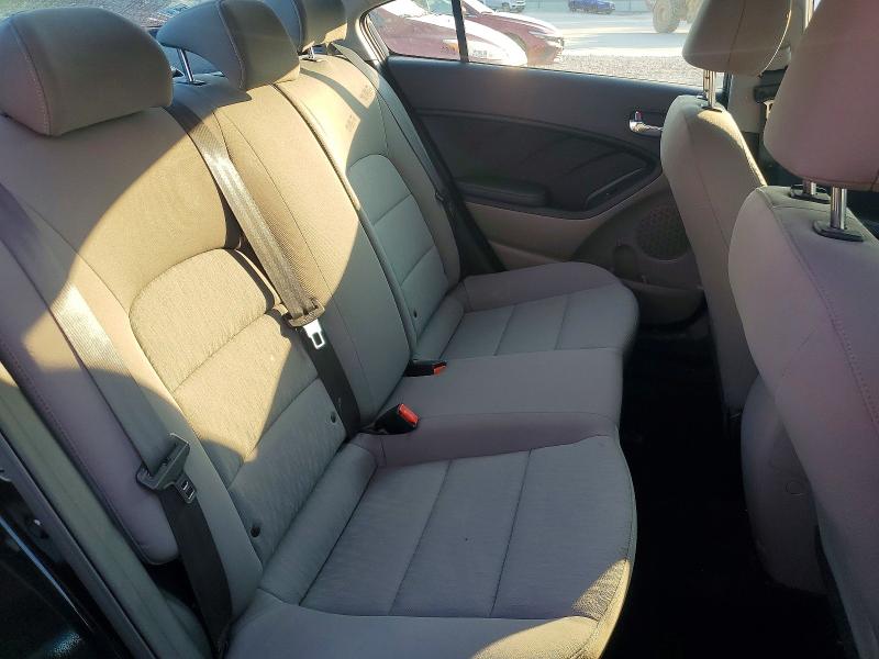Photo 10 from auction – 2016 KIA FORTE with VIN KNAFK4A62G5542371