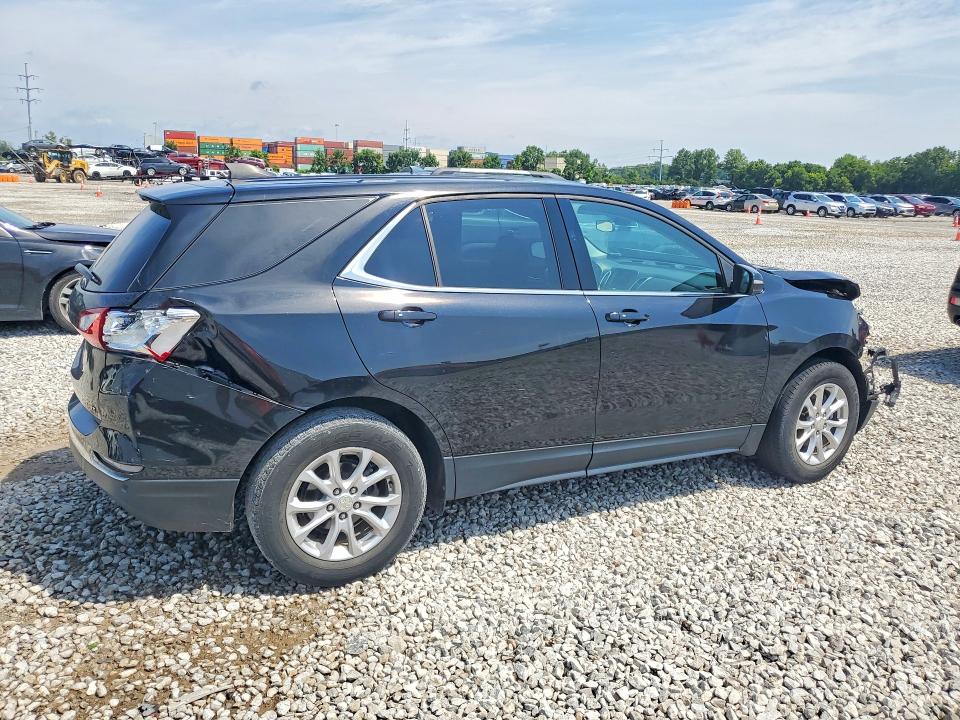 Photo 3 from auction – 2019 CHEVROLET EQUINOX with VIN 3GNAXJEV4KL305797