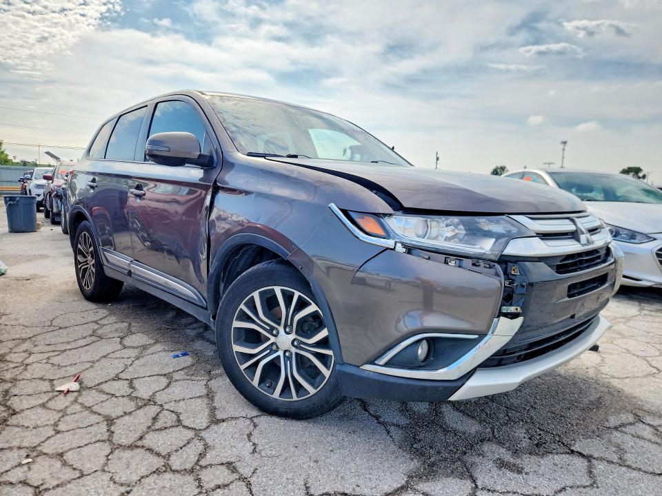 Photo 4 from auction – 2017 MITSUBISHI OUTLANDER with VIN JA4AD3A30HZ002528
