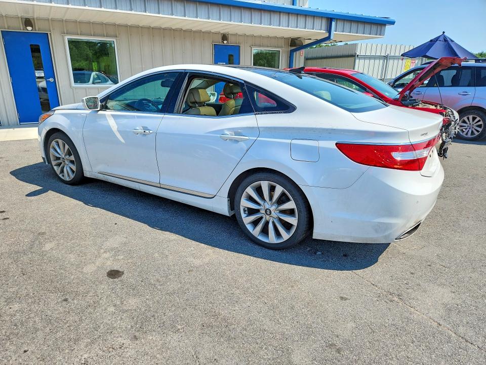 Photo 2 from auction – 2014 HYUNDAI AZERA with VIN KMHFH4JG9EA398005