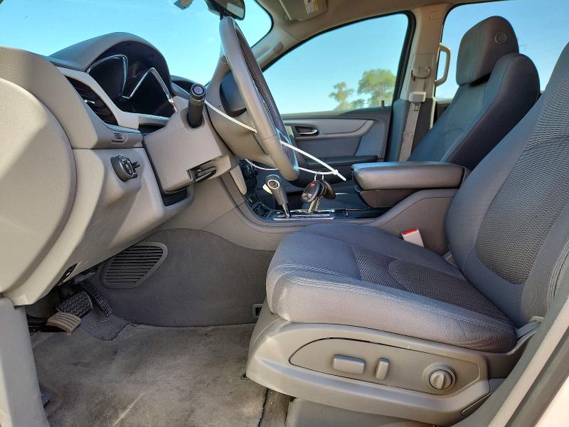 Photo 7 from auction – 2015 CHEVROLET TRAVERSE with VIN 1GNKVGKD5FJ275862