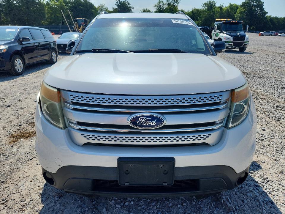 Photo 5 from auction – 2014 FORD EXPLORER with VIN 1FM5K7D85EGC44312