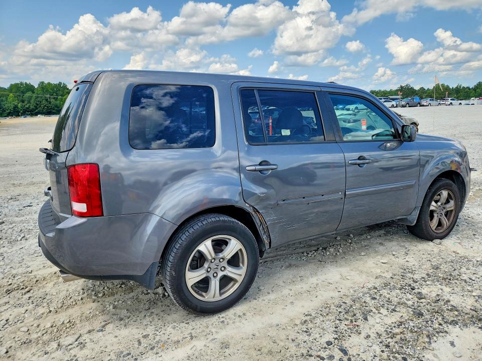 Photo 3 from auction – 2012 HONDA PILOT with VIN 5FNYF3H64CB024514
