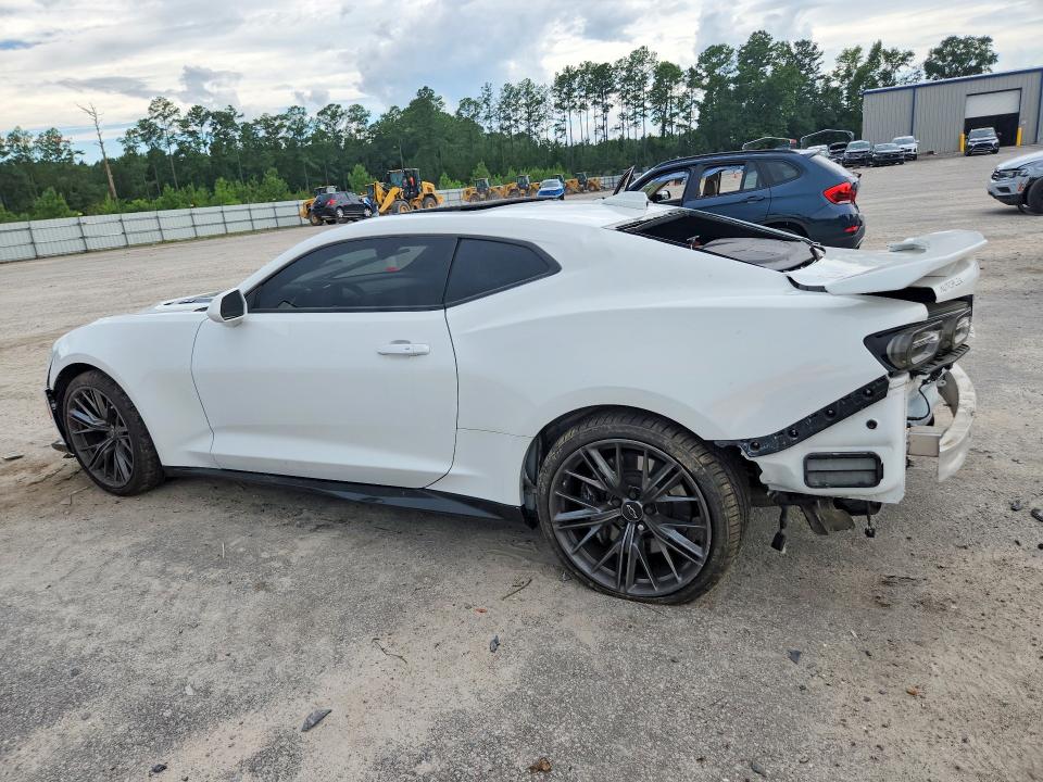Снимка 2 от търг – 2023 CHEVROLET CAMARO с VIN 1G1FK1R62P0139261