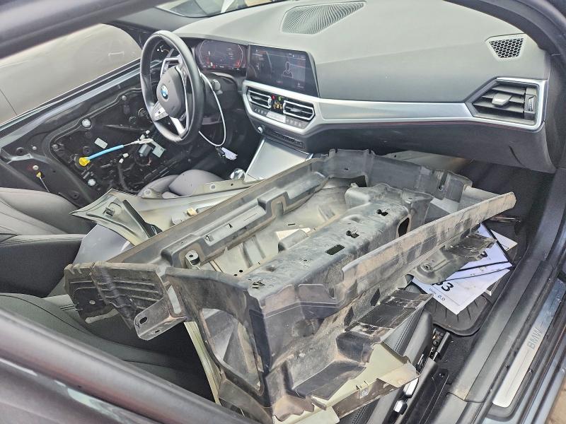 Photo 8 from auction – 2021 BMW 330XI with VIN 3MW5R7J03M8B53385