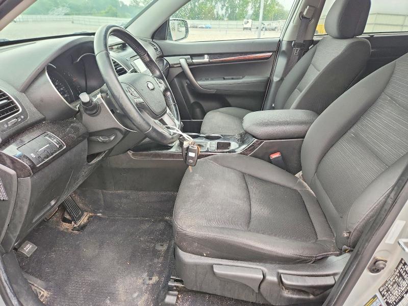Photo 7 from auction – 2014 KIA SORENTO with VIN 5XYKT3A63EG478466