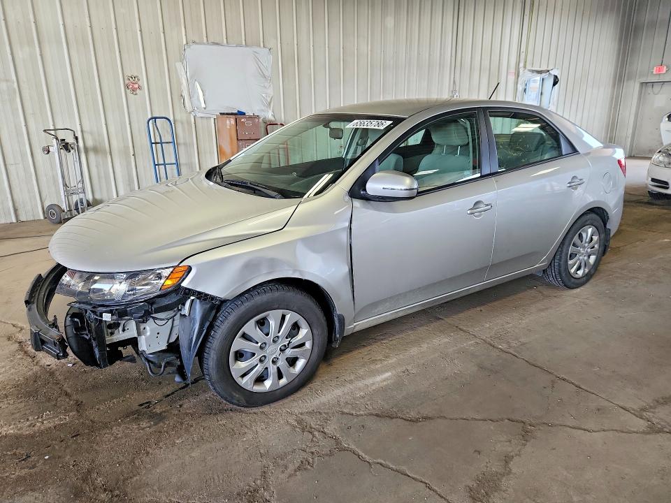 KIA FORTE 2013 with VIN KNAFU4A20D5645517 - Photo from auction