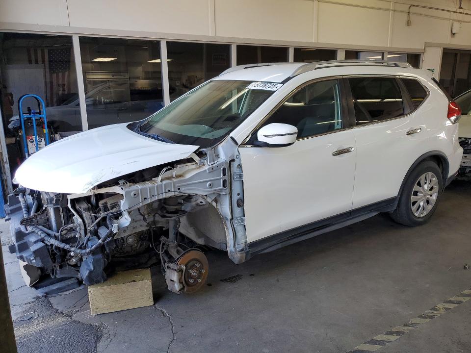 NISSAN ROGUE 2017 with VIN JN8AT2MV9HW013467 - Photo from auction