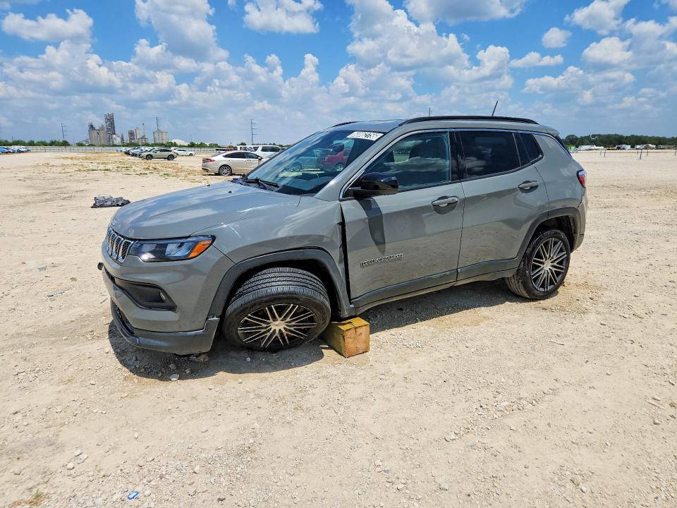 JEEP COMPASS 2024 with VIN 3C4NJDBN7RT582052 - Photo from auction