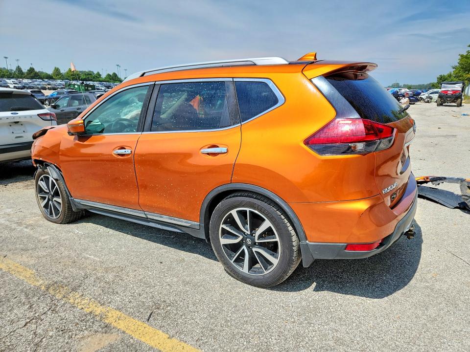 صورة رقم 2 من المزاد - 2017 NISSAN ROGUE مع VIN 5N1AT2MT2HC764112