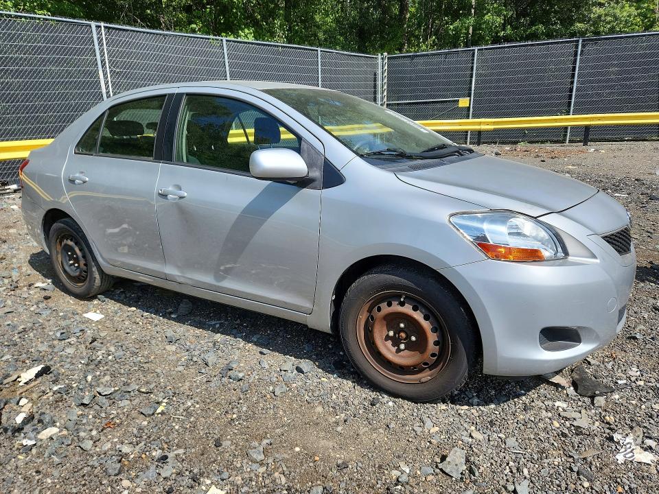 Photo 4 from auction – 2010 TOYOTA YARIS with VIN JTDBT4K39A1366520