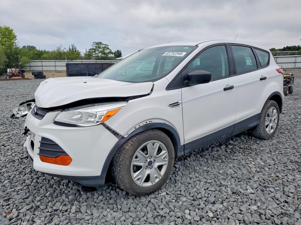 FORD ESCAPE 2014 with VIN 1FMCU0F79EUC82656 - Photo from auction