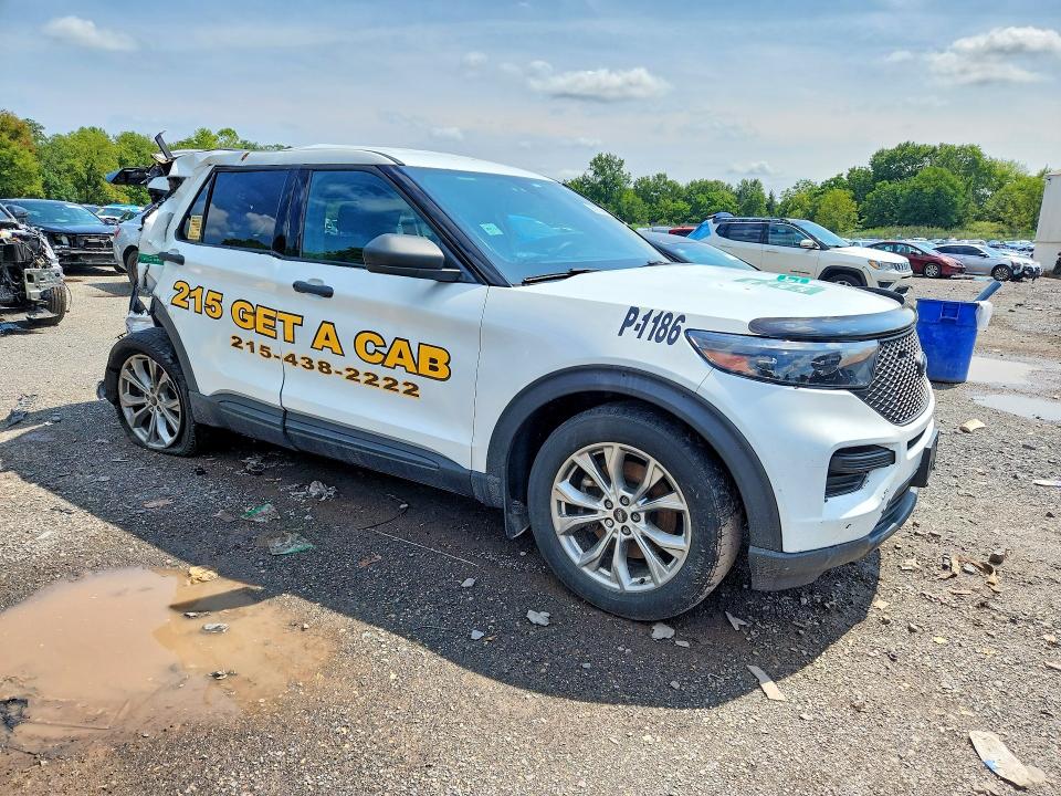 Photo 4 from auction – 2022 FORD EXPLORER with VIN 1FM5K8AB5NGC36104