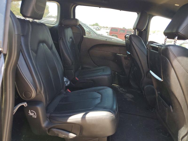 Photo 11 from auction – 2018 CHRYSLER PACIFICA with VIN 2C4RC1EG0JR204363