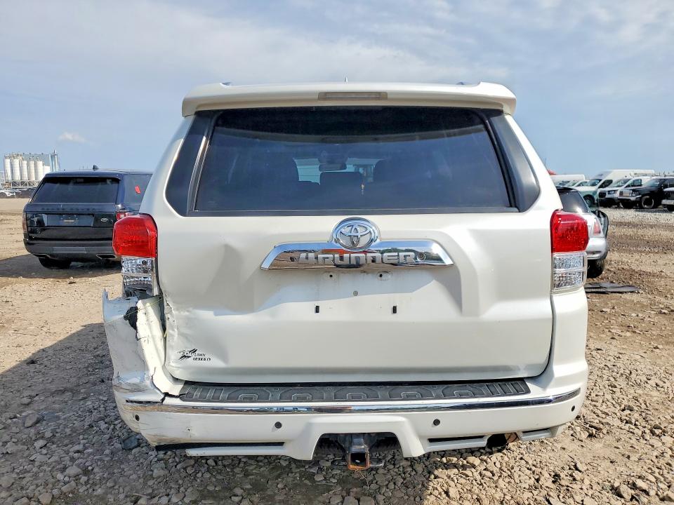 Photo 6 from auction – 2013 TOYOTA 4RUNNER with VIN JTEBU5JR3D5125831