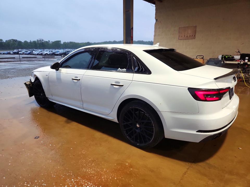 Photo 2 from auction – 2017 AUDI A4 with VIN WAUENAF42HN031205