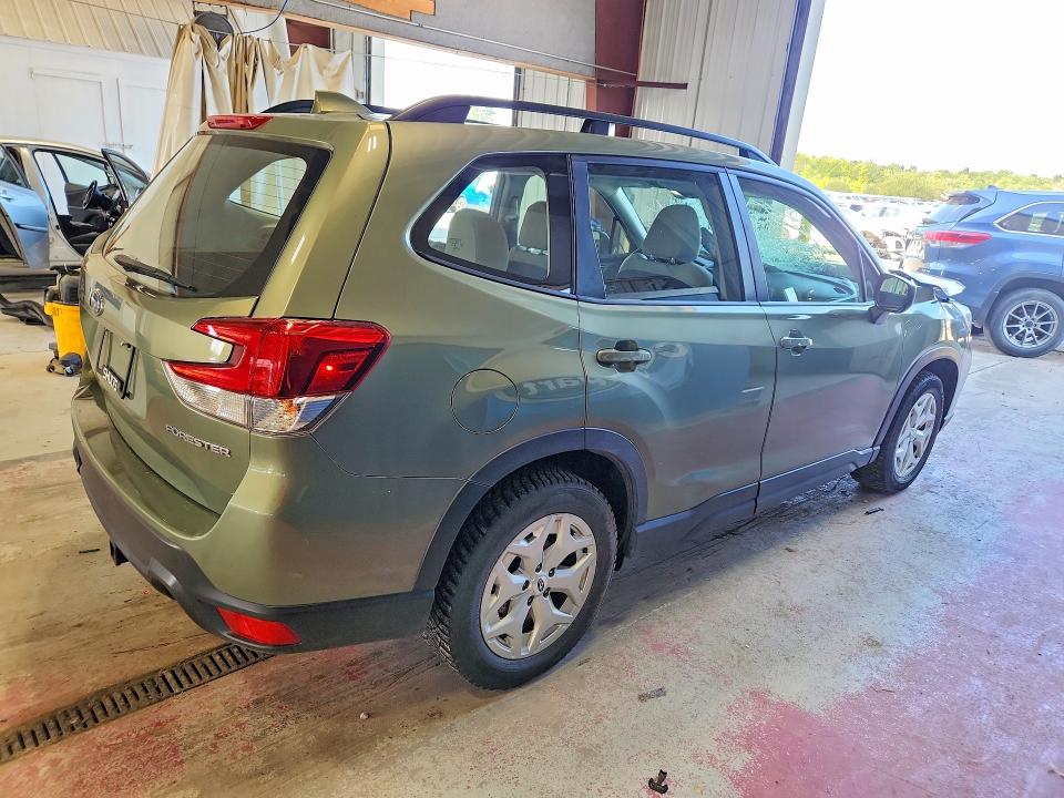 Photo 3 from auction – 2021 SUBARU FORESTER with VIN JF2SKADC3MH524507