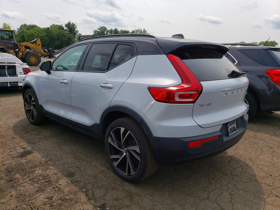 Photo 2 from auction – 2021 VOLVO XC40 with VIN YV4162UM0M2542721