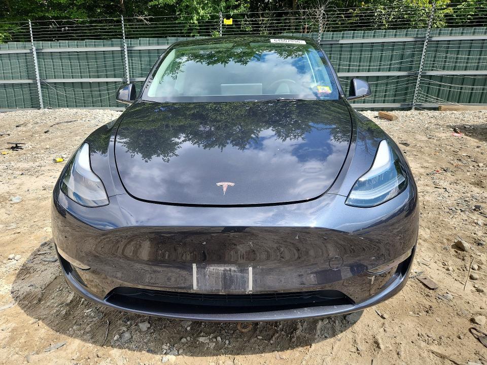 Photo 5 from auction – 2024 TESLA MODEL Y with VIN 7SAYGDEE5RF991935