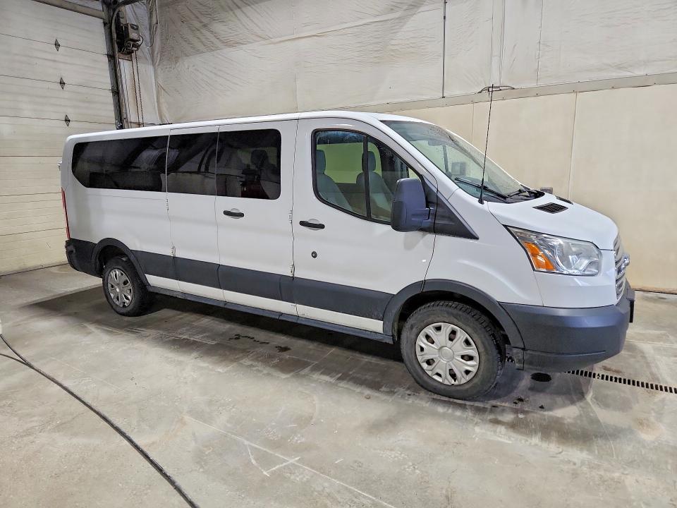 Photo 4 from auction – 2015 FORD TRANSIT with VIN 1FBZX2ZM0FKB01609