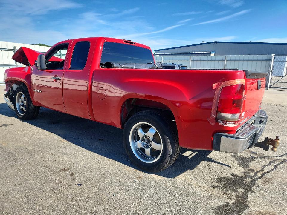 Photo 2 from auction – 2011 GMC SIERRA with VIN 1GTR2VE3XBZ279991