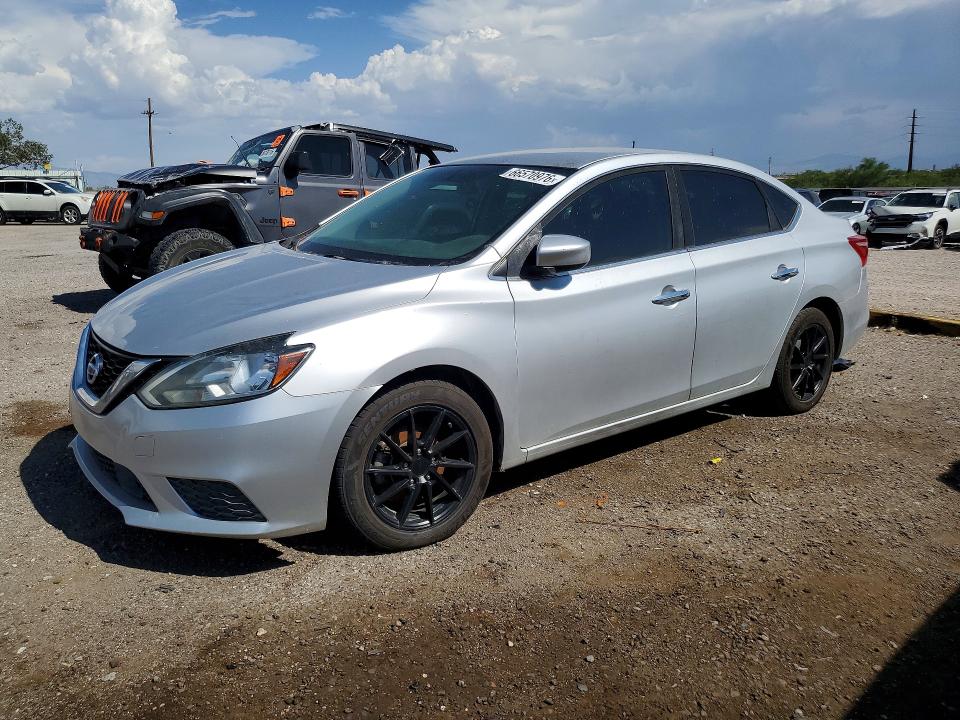 NISSAN SENTRA 2018 with VIN 3N1AB7AP2JY225453 - Photo from auction