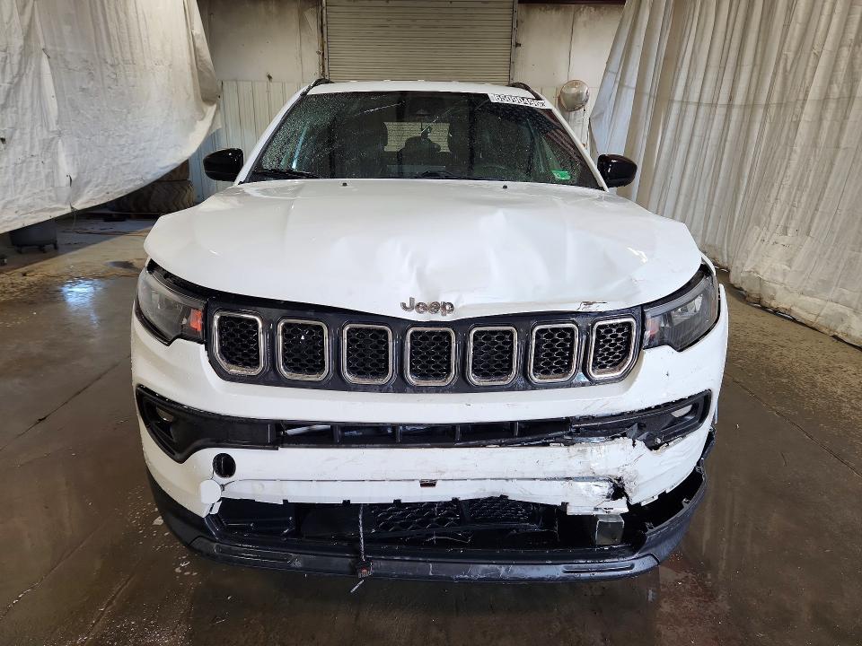 Photo 5 from auction – 2023 JEEP COMPASS with VIN 3C4NJDBN3PT561549