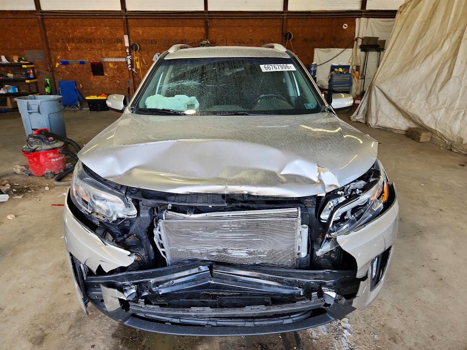 Photo 5 from auction – 2015 KIA SORENTO with VIN 5XYKTCA67FG573470