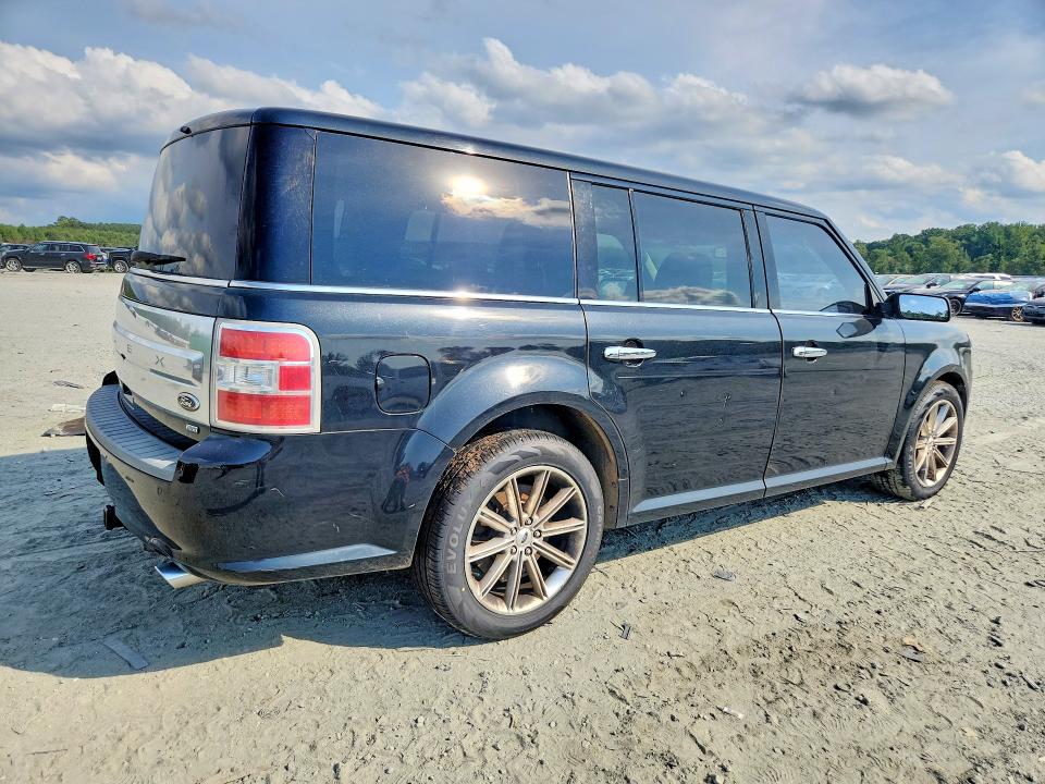 Photo 3 from auction – 2013 FORD FLEX with VIN 2FMHK6D83DBD37262