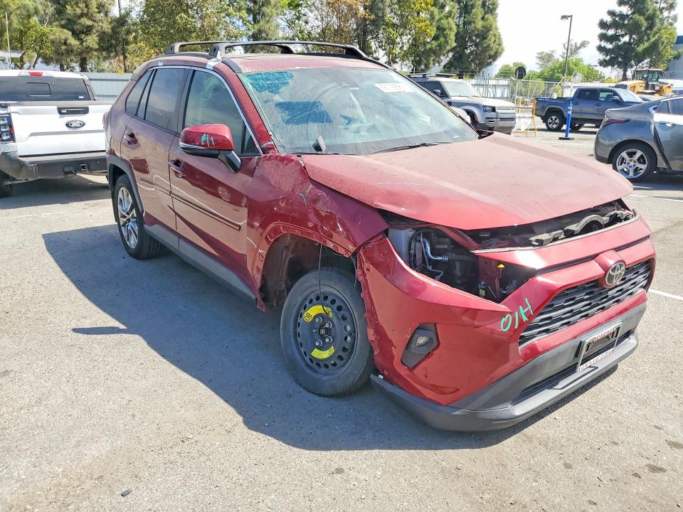 صورة رقم 4 من المزاد - 2022 TOYOTA RAV4 مع VIN 2T3A1RFV4NW328646