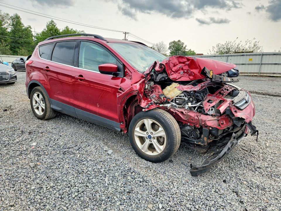 Photo 4 from auction – 2016 FORD ESCAPE with VIN 1FMCU9G99GUB42565