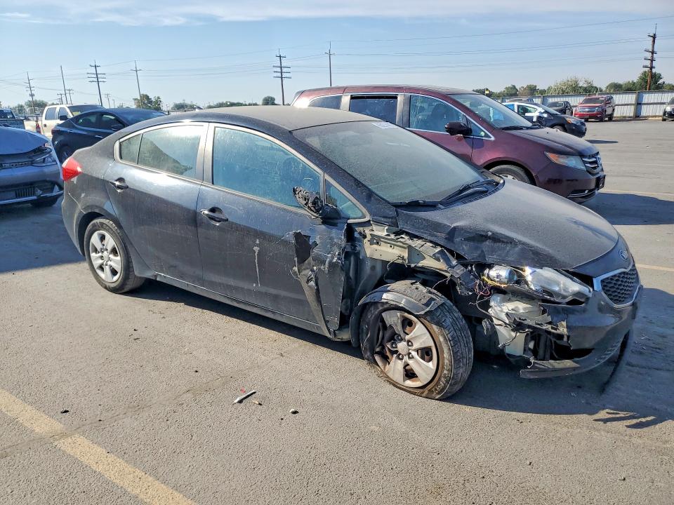 Photo 4 from auction – 2014 KIA FORTE with VIN KNAFK4A65E5222944
