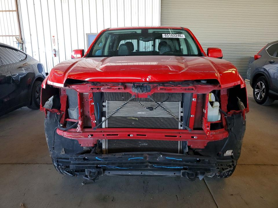 Photo 5 from auction – 2015 GMC CANYON with VIN 1GTG5BE32F1252401