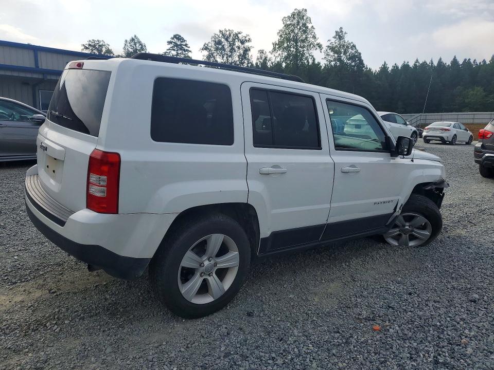 Photo 3 from auction – 2015 JEEP PATRIOT with VIN 1C4NJRBB7FD439610