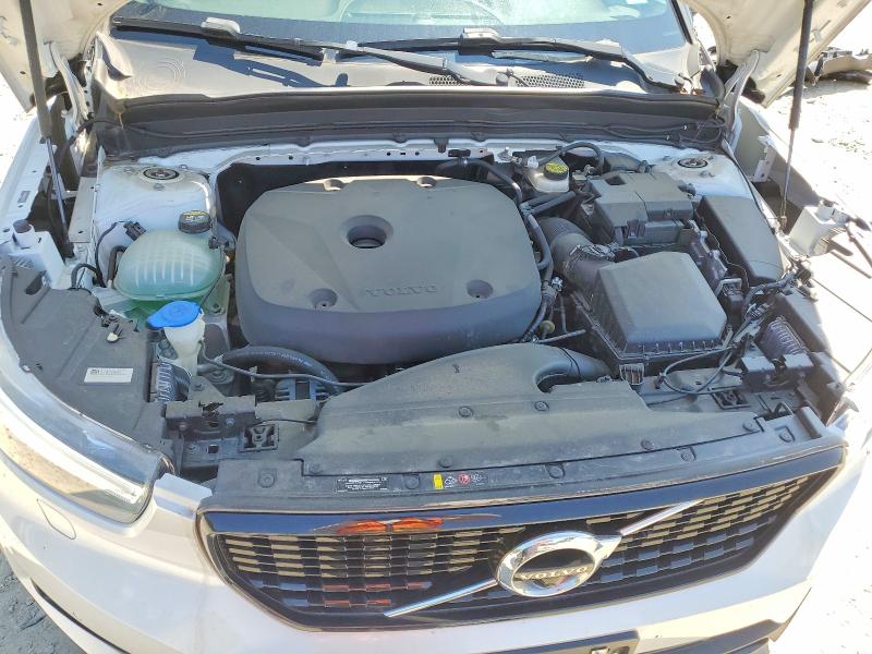 Photo 11 from auction – 2022 VOLVO XC40 with VIN YV4162UM2N2644717
