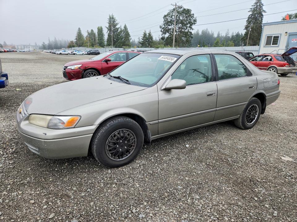 TOYOTA CAMRY 1998 with VIN JT2BG22K3W0157313 - Photo from auction