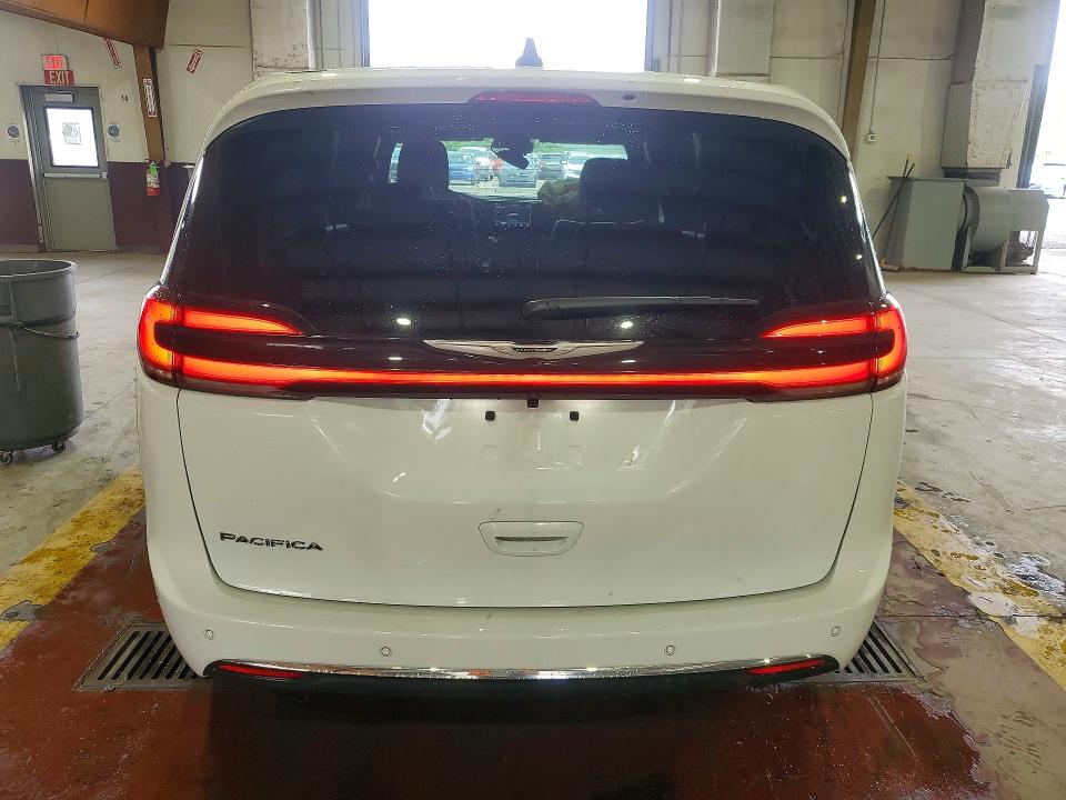 Photo 6 from auction – 2026 CHRYSLER PACIFICA with VIN 2C4RC1BG4TR243691