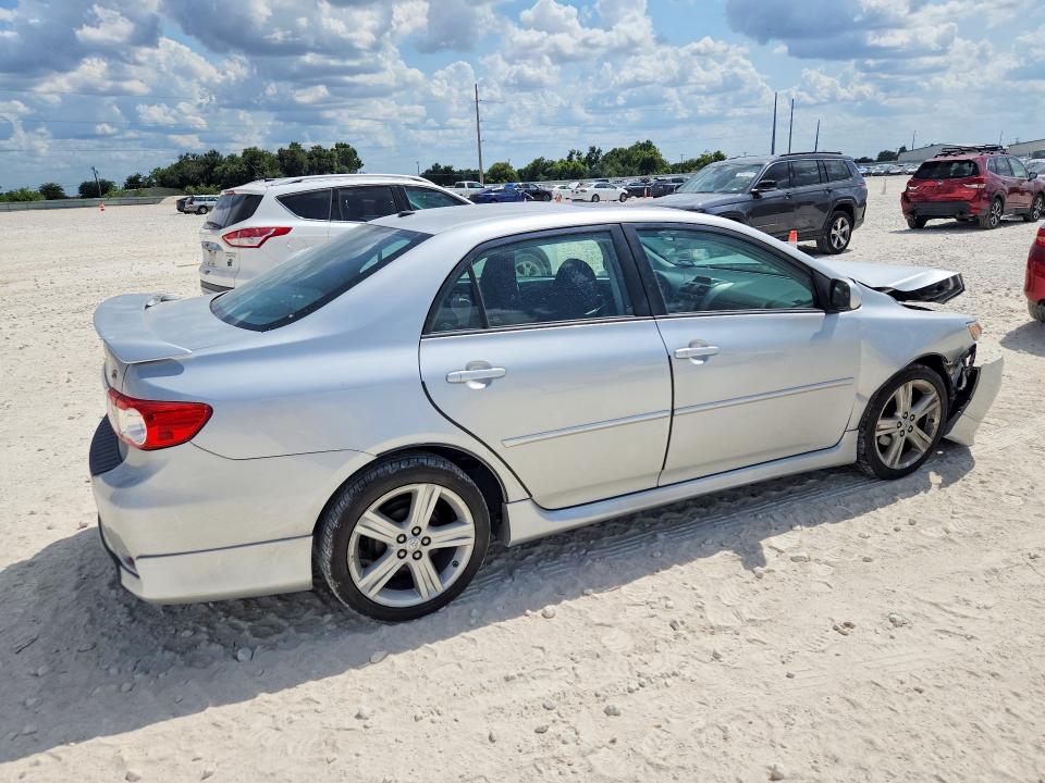 Photo 3 from auction – 2013 TOYOTA COROLLA with VIN 5YFBU4EE5DP148133